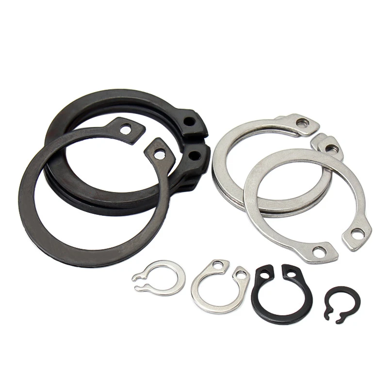 Bowed W rings 5
